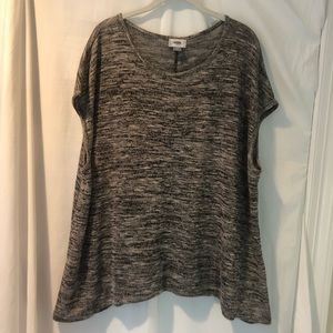 Old navy black and White Heathered Knit Top